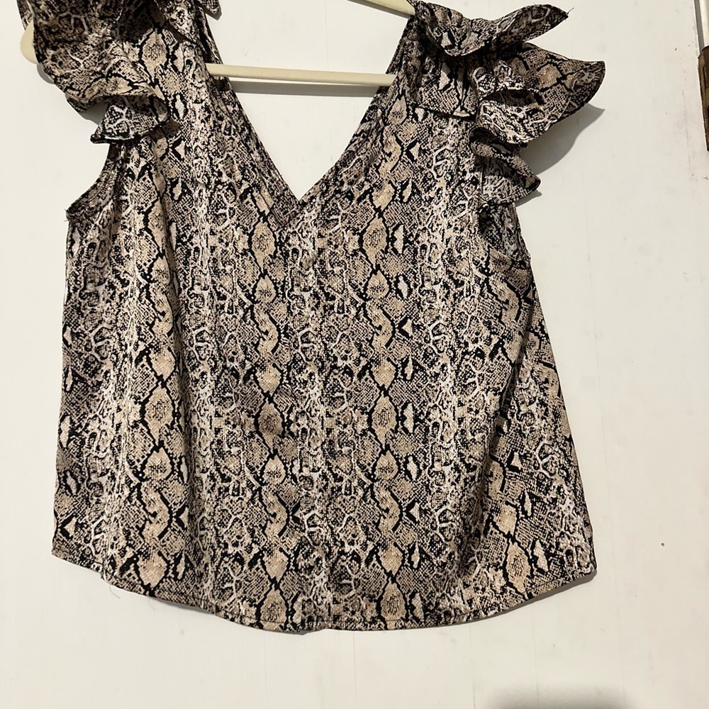 Snake Print Ruffle Sleeve Top - Picture 2 of 3